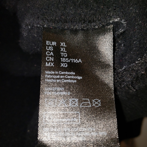 H and M Black/Gray sweater Shirt Size XL - Picture 3 of 5
